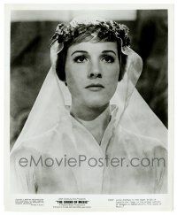 1m849 SOUND OF MUSIC TV 8.25x10 still R79 head & shoulders close up of bride Julie Andrews!