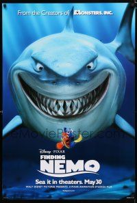 1z286 FINDING NEMO advance DS 1sh '03 best Disney & Pixar animated fish movie, huge image of Bruce!