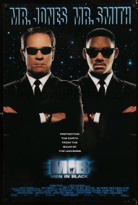 1z535 MEN IN BLACK int'l DS 1sh '97 Will Smith & Tommy Lee Jones protecting Earth!