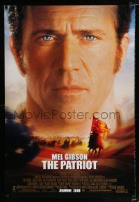 1z593 PATRIOT advance DS 1sh '00 huge close up portrait image of Mel Gibson over American flag!