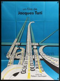 2b572 TRAFFIC French 1p '73 Jacques Tati as Mr. Hulot, cool different title treatment art!