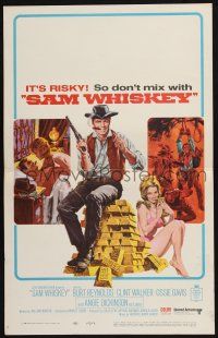 2b893 SAM WHISKEY WC '69 art of Burt Reynolds & sexy Angie Dickinson by huge pile of gold!