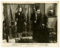 2d180 BIG SLEEP 8x10.25 still '46 sexy Lauren Bacall standing by Humphrey Bogart with gun!