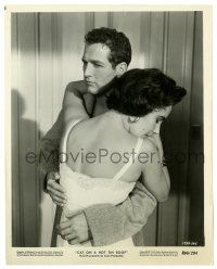 2d239 CAT ON A HOT TIN ROOF 8x10 still R66 c/u of sexy Elizabeth Taylor hugging Paul Newman!