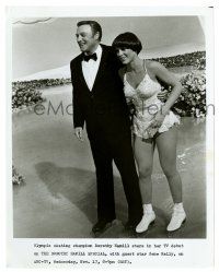 2d394 GENE KELLY/DOROTHY HAMILL TV 8x10.25 still '76 he guest starred in her first TV special!