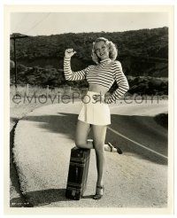 2d571 LESLIE BROOKS 8x10 still '46 she's the sexiest hitchhiker in mini-skirt by Coburn!