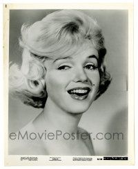 2d024 MARILYN 8x10.25 still '63 Monroe smiling really big with bare shoulders from Let's Make Love!