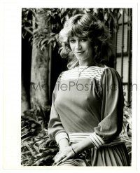 2d628 MARILYN CHAMBERS 8x10 news photo '83 the sexy star of X-rated films moves to television!
