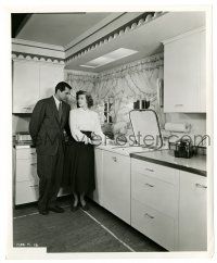 2d663 MR. BLANDINGS BUILDS HIS DREAM HOUSE 8.25x10 still '48 Cary Grant & Myrna Loy in kitchen!
