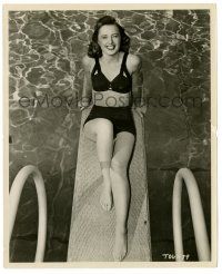 2d707 OTHER LOVE candid 8x10 still '47 sexy smiling Barbara Stanwyck in swimsuit on diving board!