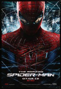 2f053 AMAZING SPIDER-MAN teaser DS 1sh '12 Andrew Garfield in title role over city!