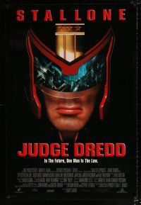 2f428 JUDGE DREDD DS 1sh '95 in the future, Sylvester Stallone is the law, great close image