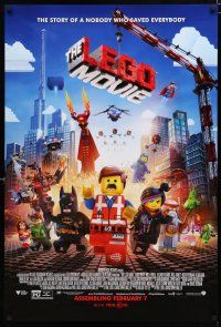 2f462 LEGO MOVIE advance DS 1sh '14 the story of a nobody who saved everybody!