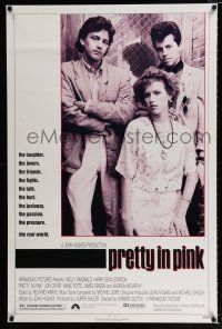 2f609 PRETTY IN PINK 1sh '86 great portrait of Molly Ringwald, Andrew McCarthy & Jon Cryer!