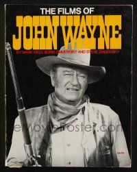 2g226 FILMS OF JOHN WAYNE softcover book '73 an illustrated biography of the cowboy legend!