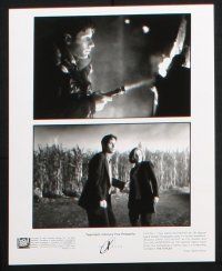 2g918 X-FILES presskit w/ 6 stills '98 David Duchovny, Gillian Anderson, Martin Landau, sci-fi!