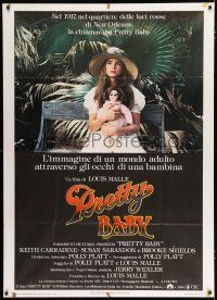 2j278 PRETTY BABY Italian 1p '78 directed by Louis Malle, young Brooke Shields sitting with doll!