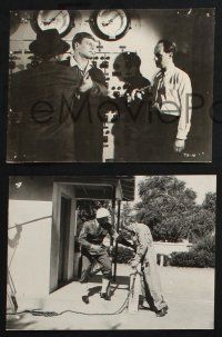 2k922 KILLERS FROM SPACE 3 7.25x9.5 stills '54 Peter Graves with military police and with gun!