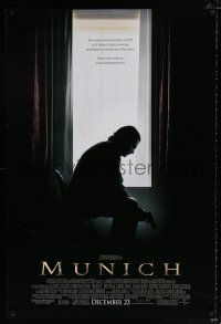 2m547 MUNICH advance DS 1sh '05 Steven Spielberg, murders at the 1972 Olympics in Germany!