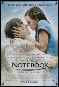 2m571 NOTEBOOK advance DS 1sh '04 romantic close up of Ryan Gosling & Rachel McAdams in rain!