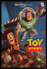 2m775 TOY STORY int'l 1sh '95 Disney & Pixar cartoon, great image of Buzz & Woody flying!