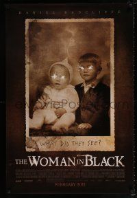 2m845 WOMAN IN BLACK advance DS 1sh '12 Daniel Radcliffe, creepy image of kids, what did they see?