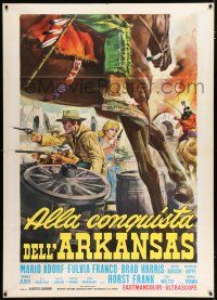 2p167 CONQUERORS OF ARKANSAS Italian 1p '65 cool artwork of Brad Harris in western gunfight!