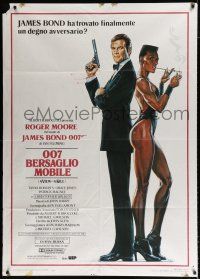 2p327 VIEW TO A KILL Italian 1p '85 art of Moore as James Bond & Grace Jones by Daniel Goozee!