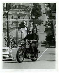 2z169 BULLITT candid 8x10 still '68 Steve McQueen & Jacqueline Bisset on motorcycle in Frisco!