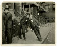 2z183 CAMERAMAN 8x10.25 still '28 great image of Buster Keaton & cop leaning on each other!