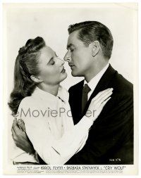 2z240 CRY WOLF 8x10.25 still '47 close up of Errol Flynn & Barbara Stanwyck about to kiss!
