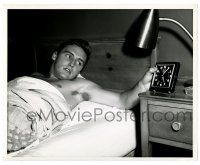 2z257 DENNIS HOPPER 8x10 still '50s barechested c/u in bed checking the time on his clock!