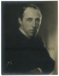 2z243 D.W. GRIFFITH deluxe 7.25x9.5 still '20s portrait of the legendary director by Hoover!