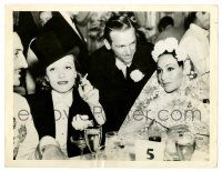 2z623 MARLENE DIETRICH/DOLORES DEL RIO 6.75x8.75 news photo '30s w/Douglas Fairbanks Jr & Rathbone!
