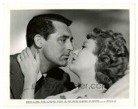 2z675 NONE BUT THE LONELY HEART 8x10.25 still '44 romantic c/u of Cary Grant & pretty June Duprez!