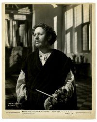 2z748 REMBRANDT 8.25x10 still '36 Charles Laughton as the legendary painter holding his brush!