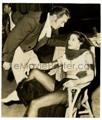 2z815 SLAVE GIRL candid 7.25x8.5 still '47 George Brent leans over sexy Yvonne De Carlo on set!