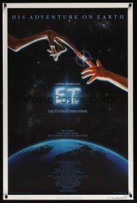 3b223 E.T. THE EXTRA TERRESTRIAL 1sh '83 Steven Spielberg classic, John Alvin art!