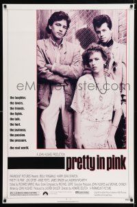 3b585 PRETTY IN PINK 1sh '86 great portrait of Molly Ringwald, Andrew McCarthy & Jon Cryer!