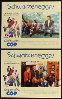 3d363 KINDERGARTEN COP 8 LCs '90 Arnold Schwarzenegger has his hands full!