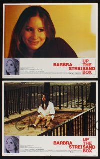 3d718 UP THE SANDBOX 8 LCs '73 close up of Barbra Streisand with strange creepy border art!