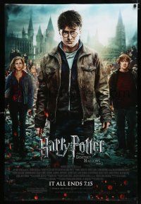 3h325 HARRY POTTER & THE DEATHLY HALLOWS PART 2 advance DS 1sh '11 Daniel Radcliffe in title role!