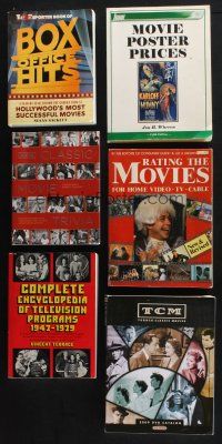 3j346 LOT OF 6 MOVIE REFERENCE SOFTCOVER BOOKS '80s-90s Rating the Movies, Prices & more!
