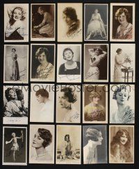 3j264 LOT OF 20 SIGNED ENGLISH POSTCARDS '20s-30s great portraits of pretty actresses!