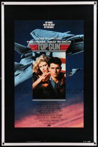 3p409 TOP GUN linen 1sh '86 great image of Tom Cruise & Kelly McGillis, Navy fighter jets!