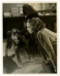 3t293 PRESENTING LILY MARS deluxe 10x13 still '43 dog stops Judy Garland from sneaking into theater!
