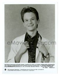 3y262 DOOGIE HOWSER M.D. TV 7x9.25 still '92 Neil Patrick Harris as the adolescent medical doctor!
