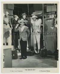 3y296 ERRAND BOY 8.25x10 still '62 wacky Jerry Lewis in sombrero clowns around with mannequins!
