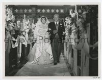 3y311 FATHER OF THE BRIDE deluxe 8x10 still '50 Spencer Tracy walking Elizabeth Taylor down aisle!