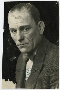 3y574 LON CHANEY SR 5.75x8.5 still '25 great portrait of the king of makeup over black background!